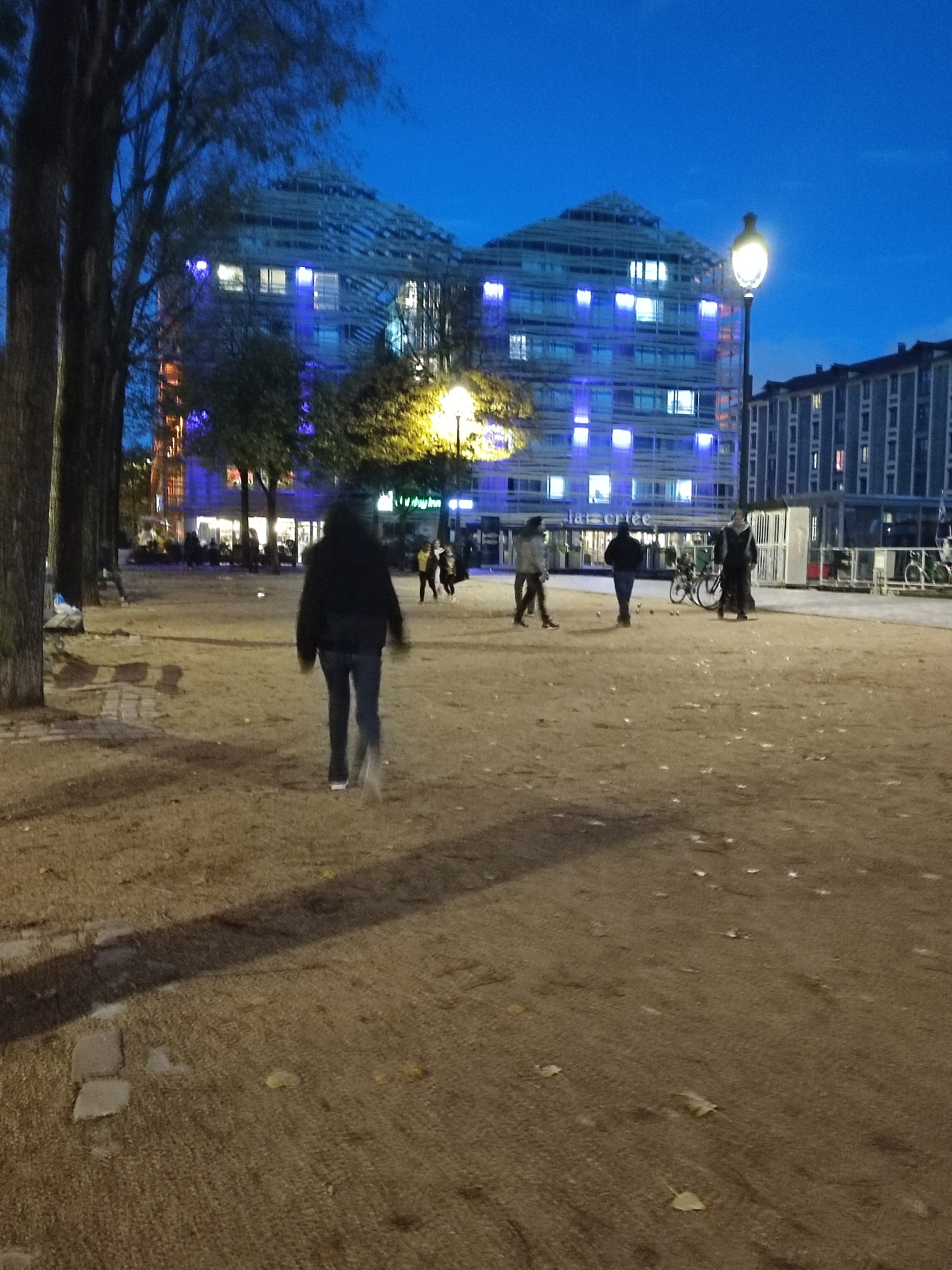Photo n° 4 de l'avis de Valangeldk. fait le 01/11/2023 à 19:20