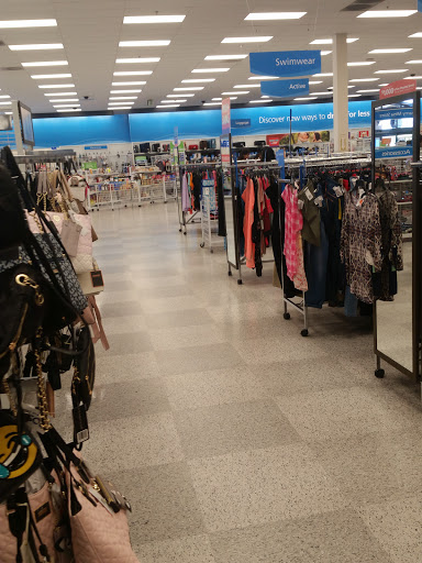 Clothing Store «Ross Dress for Less», reviews and photos, 4240 Kearny Mesa Rd, San Diego, CA 92111, USA