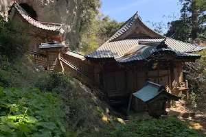 Takuhi Shrine image