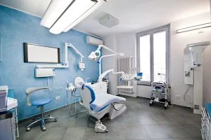 Studio Dentistico Sossi S.r.l. image