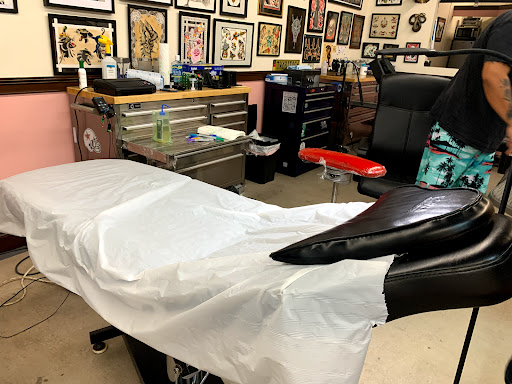 Tattoo Shop «Electric Flamingo Tattoo Co.», reviews and photos, 8668 Griffin Rd, Cooper City, FL 33328, USA