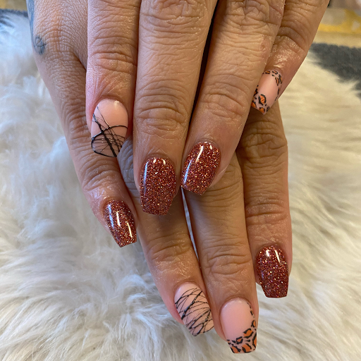 Nail Salon «Bella Vita Boutique Salon», reviews and photos, 3370 Lawrenceville-Suwanee Rd #122, Suwanee, GA 30024, USA