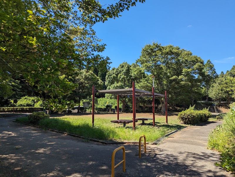 手矢公園