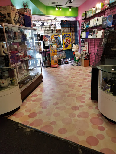 Video Game Store «Pink Gorilla University District», reviews and photos, 4341 University Way NE, Seattle, WA 98105, USA