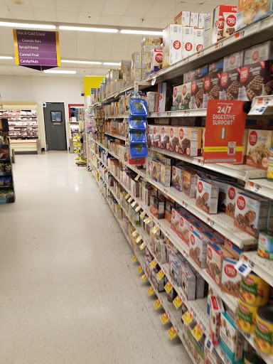 Grocery Store «Stop & Shop», reviews and photos, 111 Vredenburgh Ave, Yonkers, NY 10704, USA