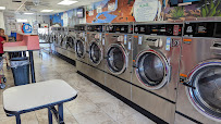 Coin laundry on 19th Ave - Photo 2 - Car repair in Phoenix, AZ, Phoenix
