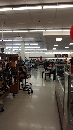 Department Store «T.J. Maxx», reviews and photos, 951 W Pleasant Valley Rd, Parma, OH 44134, USA