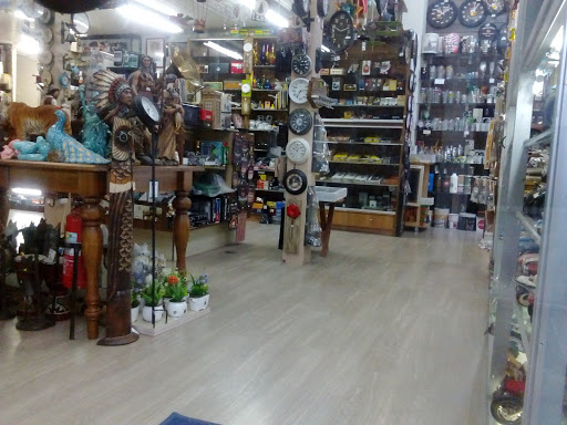 Logo da empresa - Lucky - Tabacaria e Presentes