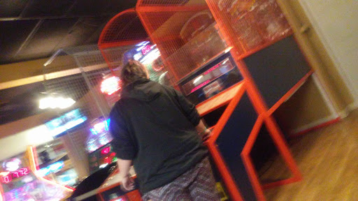 Bowling Alley «Triangle Bowl», reviews and photos, 700 Triangle Ctr, Longview, WA 98632, USA