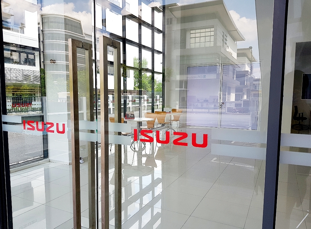 ISUZU Truck Venture Sdn Bhd (Isuzu Lorry Authorised Dealer)