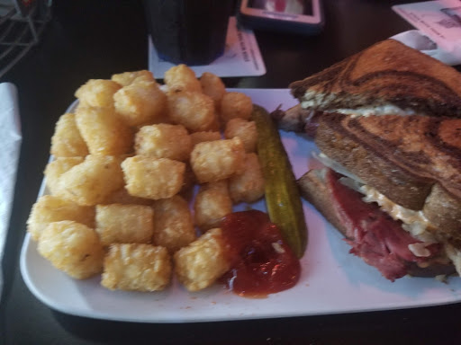Bar «Keystone Pub & Patio», reviews and photos, 1081 Gemini Pl, Columbus, OH 43240, USA