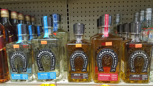 Liquor Store «Foremost Liquor Stores», reviews and photos, 178 S Broadway, Aurora, IL 60505, USA