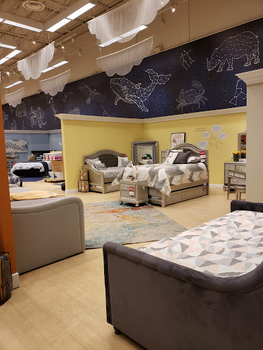 Furniture Store «Art Van Furniture», reviews and photos, 6500 E 14 Mile Rd, Warren, MI 48092, USA