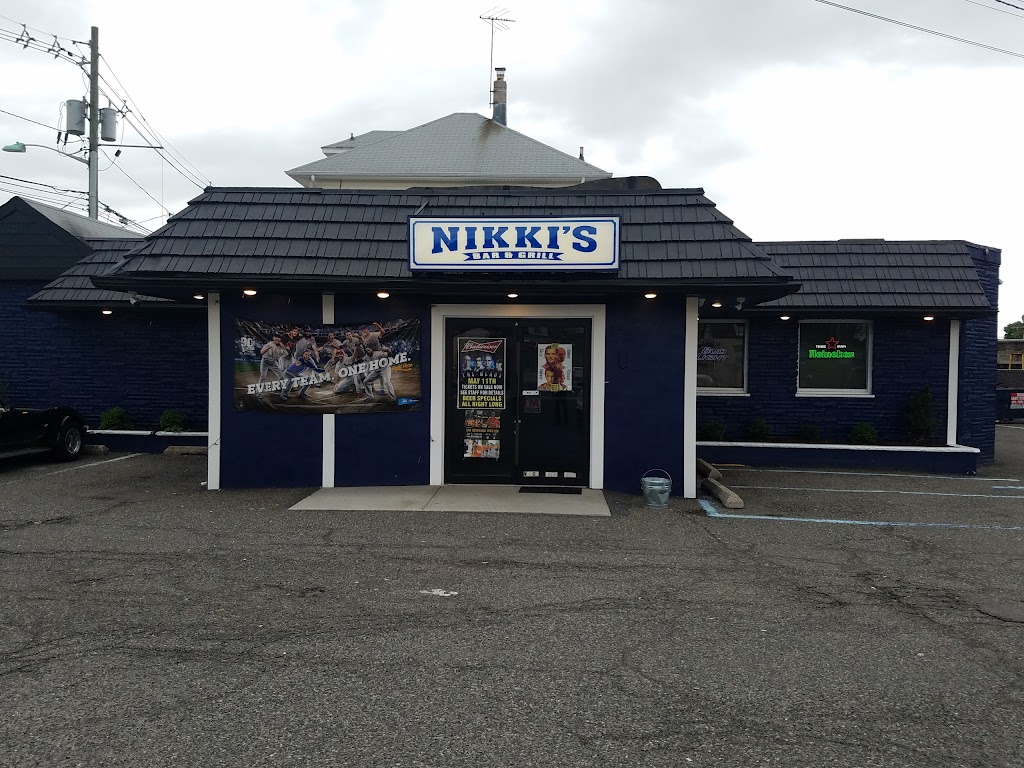 Nikki's Bar & Grill 07643
