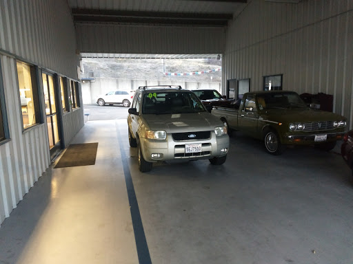 Auto Repair Shop «Jeff Holman Auto Center», reviews and photos, 12230 Trade Center Dr, Jackson, CA 95642, USA