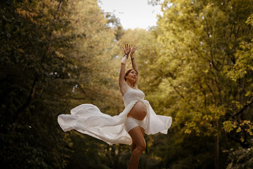 Cours de préparation à l'accouchement Caroline DUTRION Danse Bien Naître Saint-Germain-Nuelles