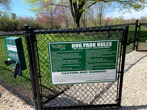 Park «Gregory Island Dog Park», reviews and photos, 100-140 E Indian Trail, North Aurora, IL 60542, USA