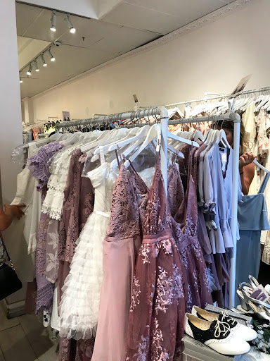 Guest dresses shops Montreal