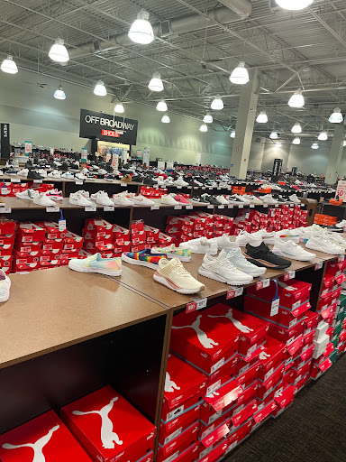 Shoe Store «Off Broadway Shoe Warehouse», reviews and photos, 21 Curtner Ave, San Jose, CA 95125, USA