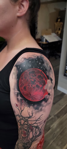 Explore fantastic mr fox tattoo ideas, creative tattoo ideas in Greeley, available at Bombshell Body Works LLC Tattoo & Piercing Studio in Greeley, CO