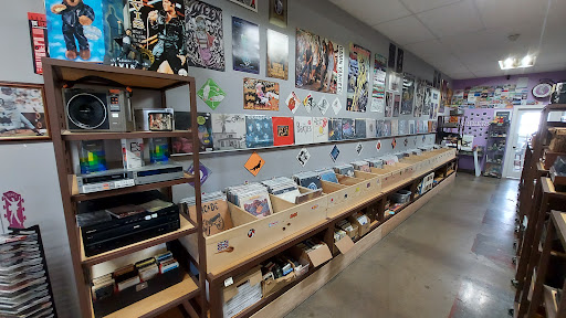 Pawn Shop «Trading Post Corporation», reviews and photos, 7100 Teckler Blvd, Crystal Lake, IL 60014, USA