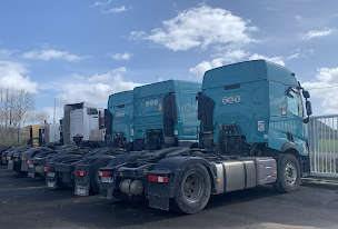 Photo n°15 de Trux4me.com à Magny-Saint-Médard ()