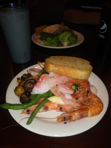 Shopping Mall «Crenshaw Imperial Plaza Shopping Center», reviews and photos, 2900 W Imperial Hwy, Inglewood, CA 90303, USA