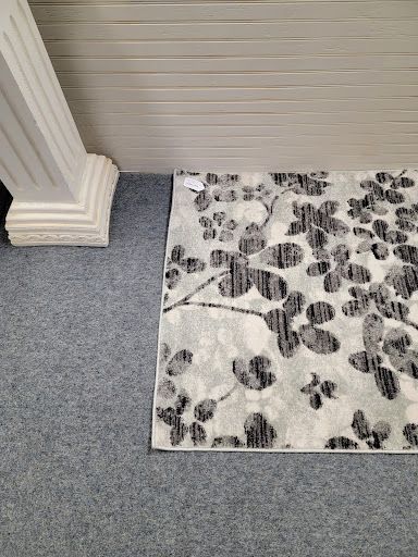 Used Furniture Store «Consign Design Interior», reviews and photos, 5556 Atlanta Hwy, Flowery Branch, GA 30542, USA