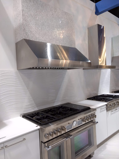 Furniture Store «Jeff Lynch Appliance & TV Ctr», reviews and photos, 17 Roper Mountain Road, Greenville, SC 29607, USA