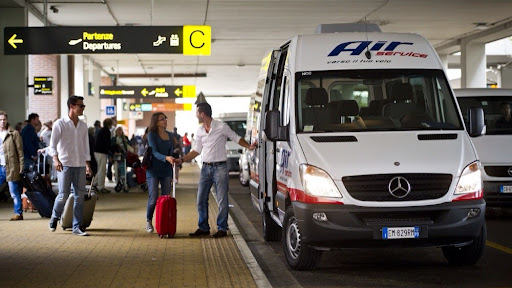 AirService - Servizio per aeroporti, noleggio minibus pulmini, navetta e transfer