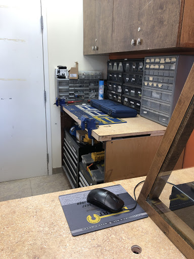 Locksmith «Expert Locksmith Aventura», reviews and photos, 2775 NE 187th St #5, Aventura, FL 33180, USA