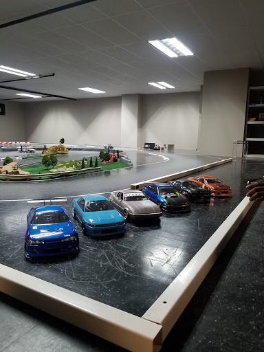 Hobby Store «RC Car World - Hobby Shop + Tracks», reviews and photos, 4340 US-130, Willingboro, NJ 08046, USA