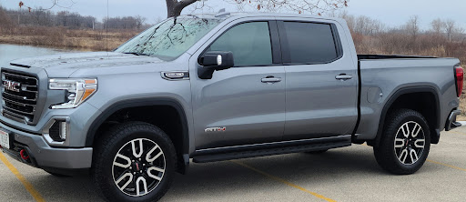 Auto Body Shop «Champaign Automotive Collision Center», reviews and photos, 103 Arbours Dr, Savoy, IL 61874, USA