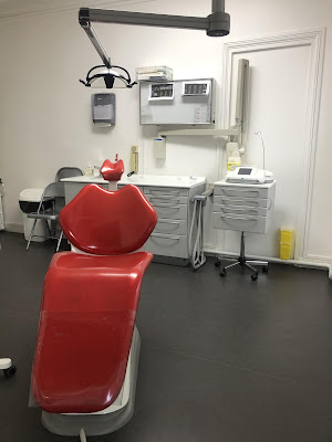 Dr Joseph SAKR Implantologie dentaire paris 14 à Paris