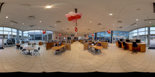 Toyota Dealer «Toyota of Dallas», reviews and photos, 2610 Forest Ln, Dallas, TX 75234, USA