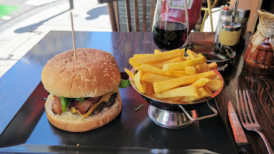 L'Anjou Chez Fernando à Paris