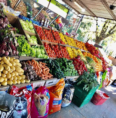 Mercado garzón Frutas y Verduras