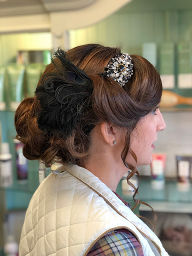 Hair Salon «Mirrors Salon and Boutique», reviews and photos, 800 Battlefield Blvd S #103, Chesapeake, VA 23322, USA