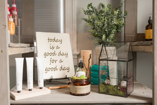 Enlightened Styles Holistic Hair Salon and Headspa