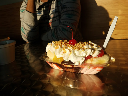 Ice Cream Shop «Jiffy Treat Homemade Ice Cream», reviews and photos, 223 S Pete Ellis Dr # 3A, Bloomington, IN 47408, USA