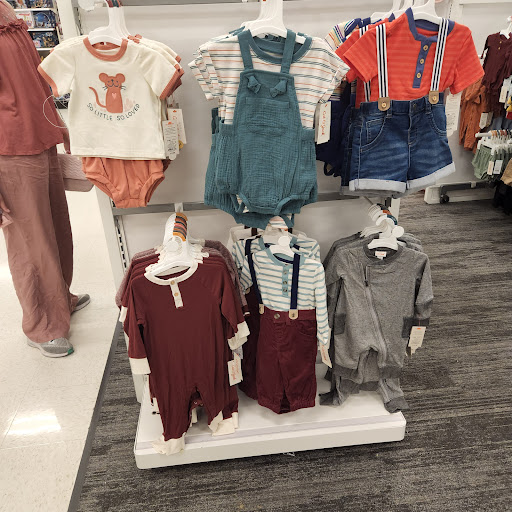 Department Store «Target», reviews and photos, 875 Lawrenceville Suwanee Rd #4000, Lawrenceville, GA 30043, USA