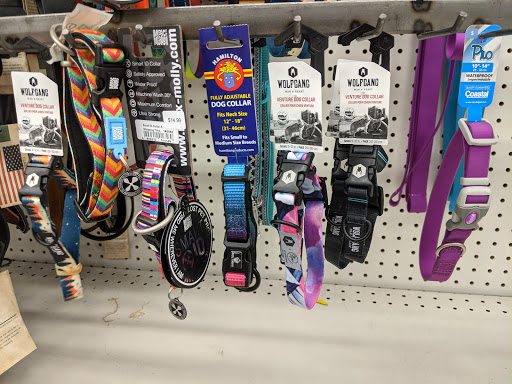 Pet Supply Store «Pet Food Express», reviews and photos, 3910 Middlefield Rd, Palo Alto, CA 94303, USA