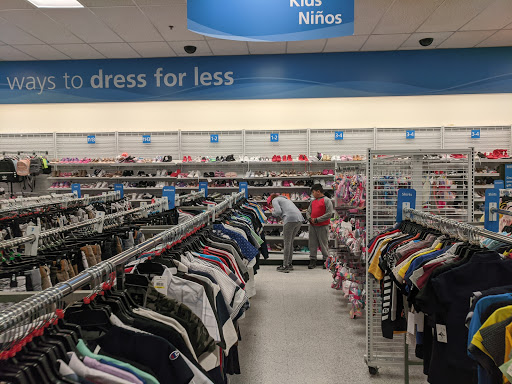 Clothing Store «Ross Dress for Less», reviews and photos, 13510 Whittier Blvd, Whittier, CA 90605, USA