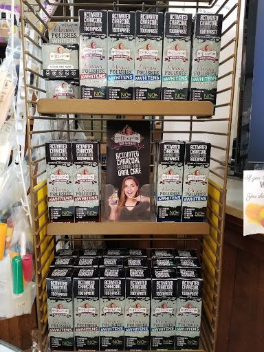 Vitamin & Supplements Store «Horn of Plenty Health Food Str», reviews and photos, 623 E Ascension St, Gonzales, LA 70737, USA