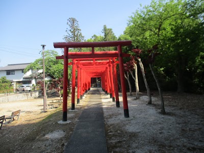 旭ヶ丘伏見稲荷神社