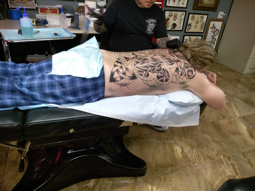 Tattoo Shop «Sac City Tattoo», reviews and photos, 8294 Folsom Blvd #2, Sacramento, CA 95826, USA