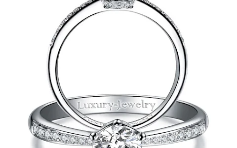 engagement ring image