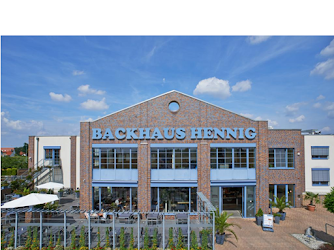 Backhaus Hennig - Bäckereifachgeschäft im REWE