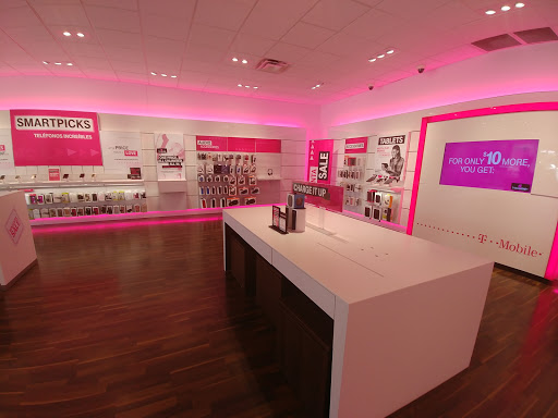 Cell Phone Store «T-Mobile», reviews and photos, 7305 Sudley Rd, Manassas, VA 20109, USA