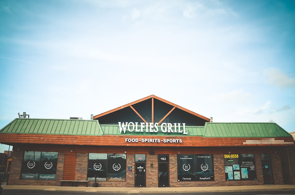 Wolfies Grill - Carmel 46032